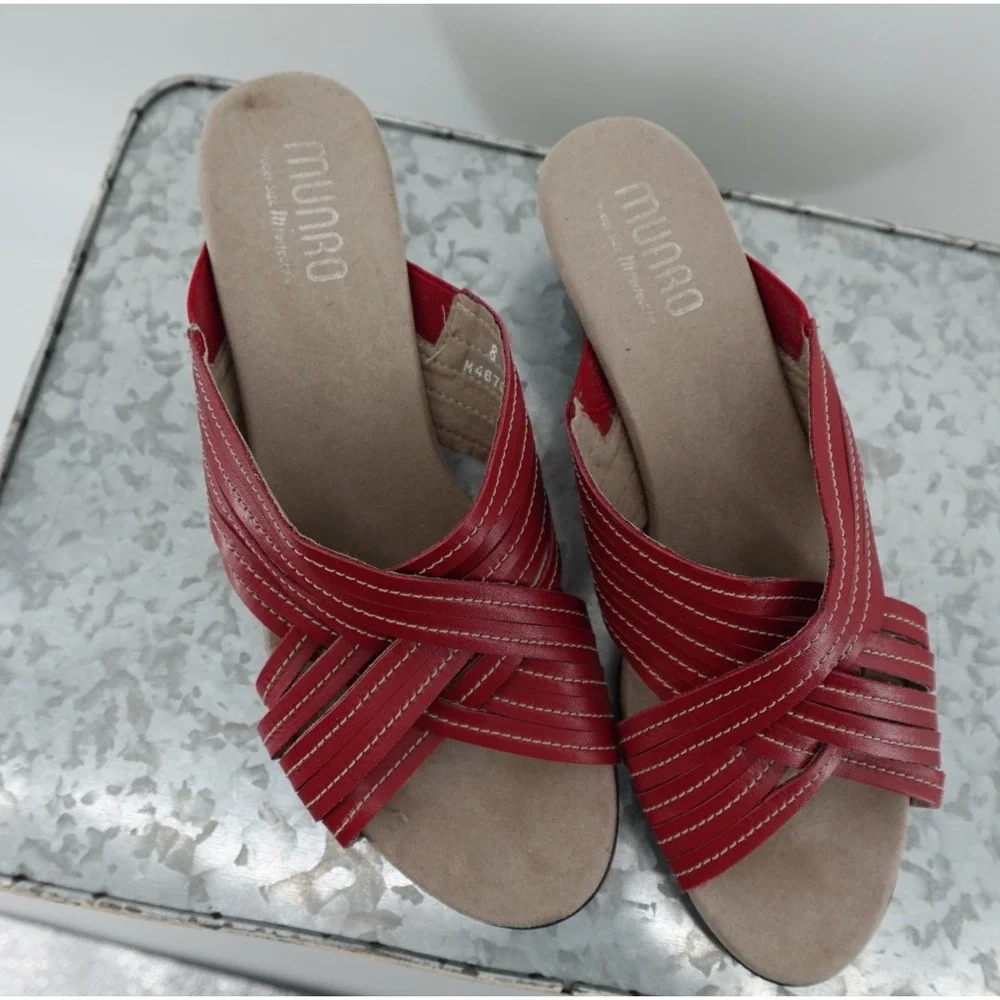 Munro American Red Leather Crisscross Strappy Slide Sandals‎ Wedge M467031 8M